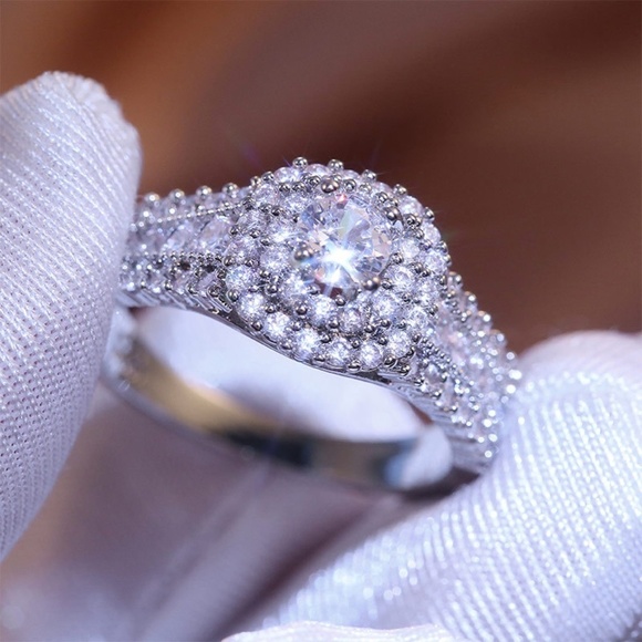 *ARIADNE* Silver x Zircon Decor Fashion Ring Size 7 - Picture 7 of 7